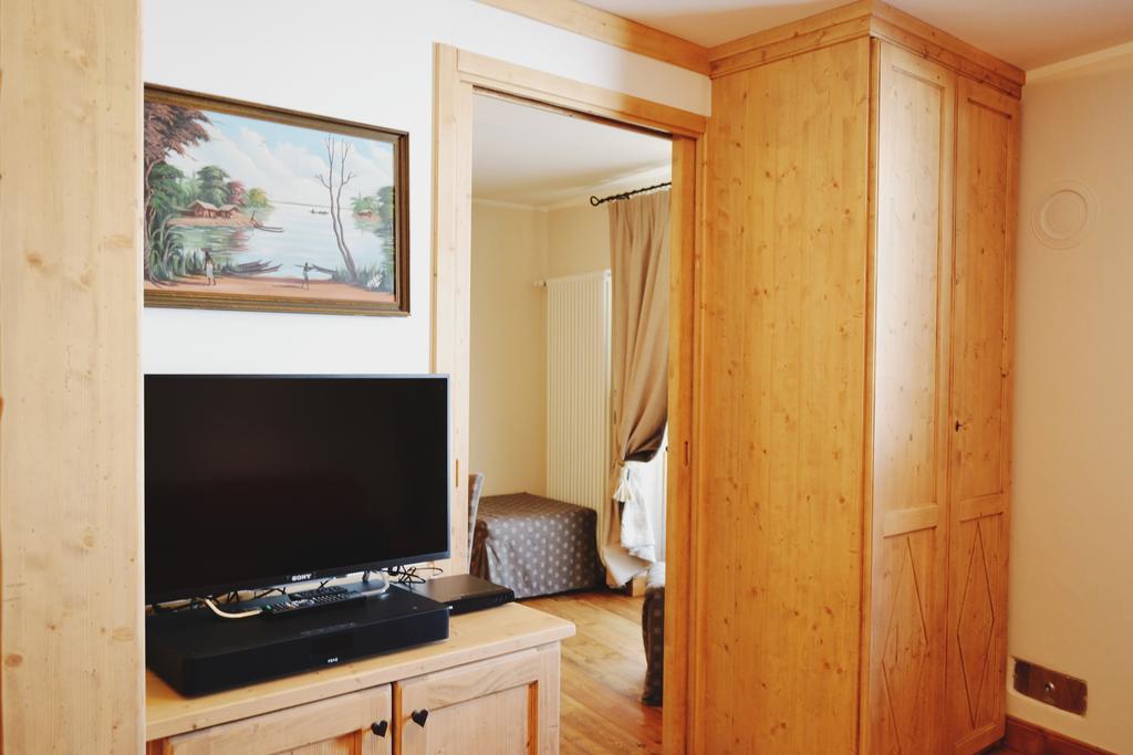 Maison Carrel Elegant 7 ブレウイル・チェルヴィナイア エクステリア 写真